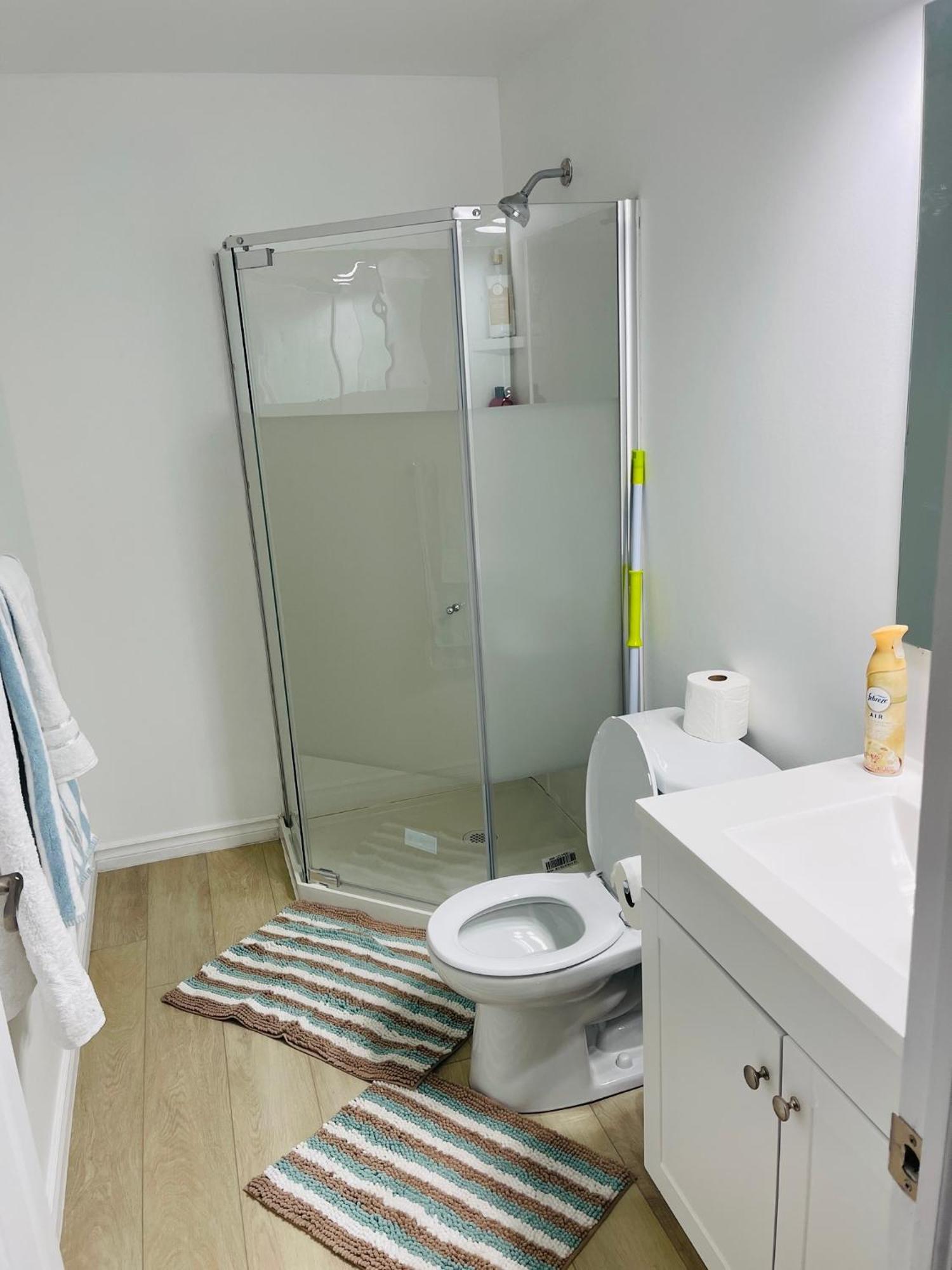 Family Friendly Private Suite Winnipeg Exterior foto