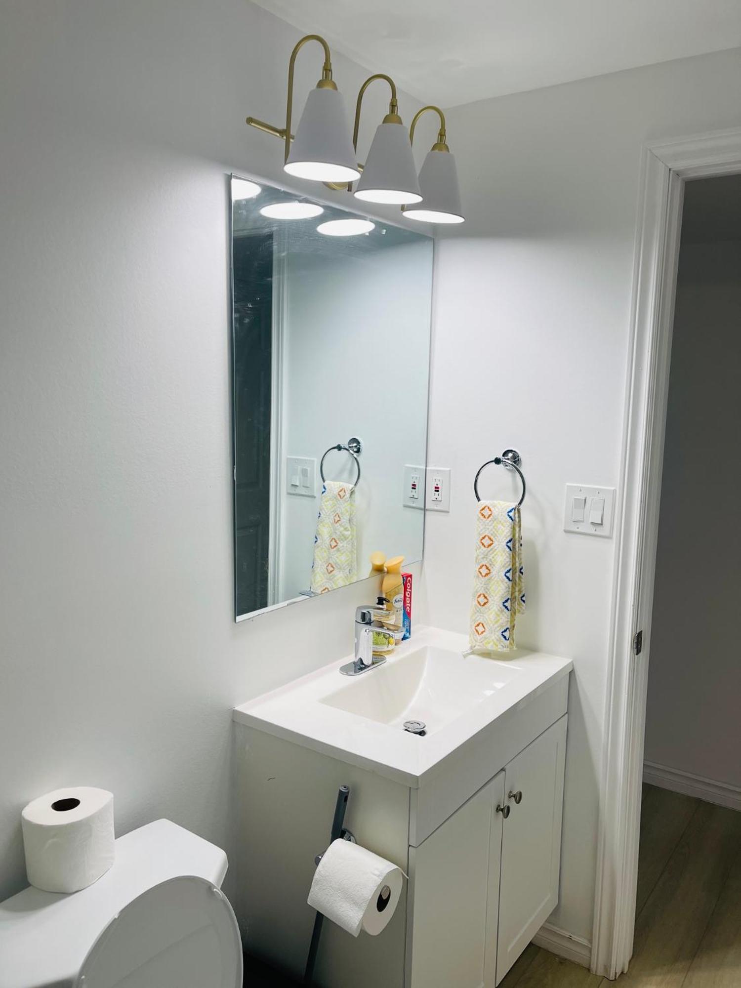 Family Friendly Private Suite Winnipeg Exterior foto